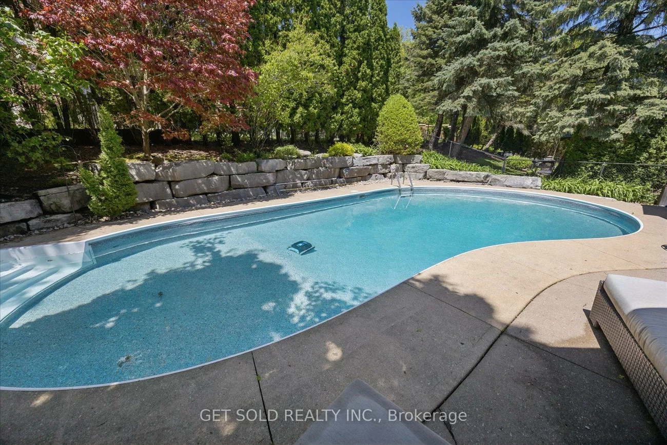 64, Spence, Aurora Highlands, Aurora