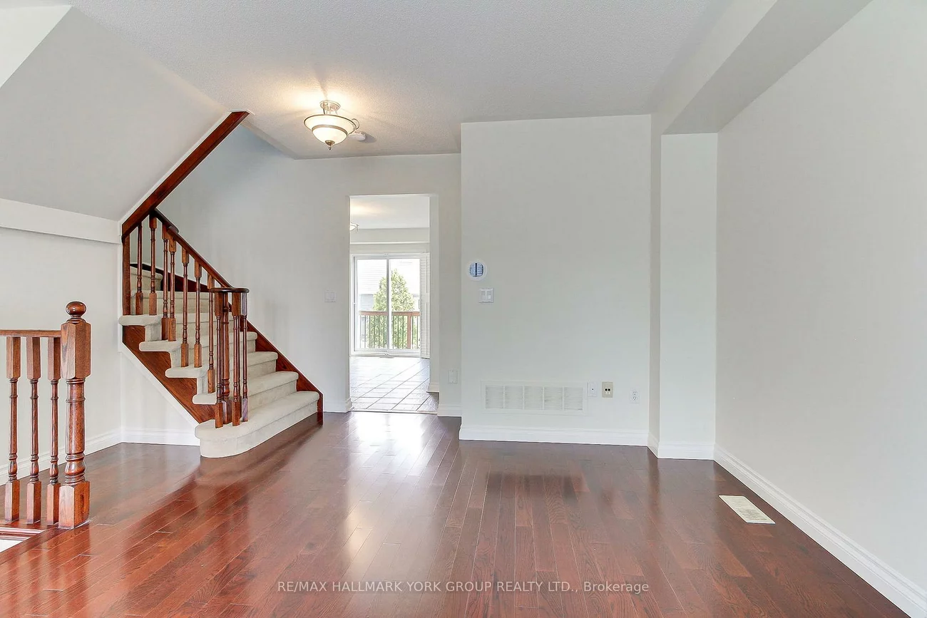 39, Millcliff, Aurora Grove, Aurora