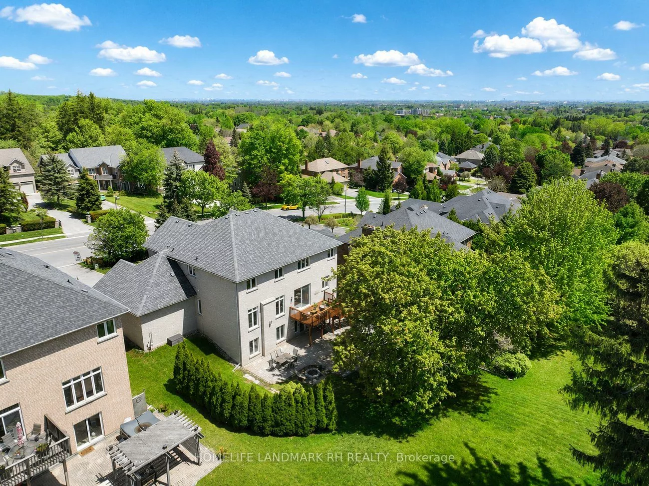 385, Kennedy, Aurora Highlands, Aurora