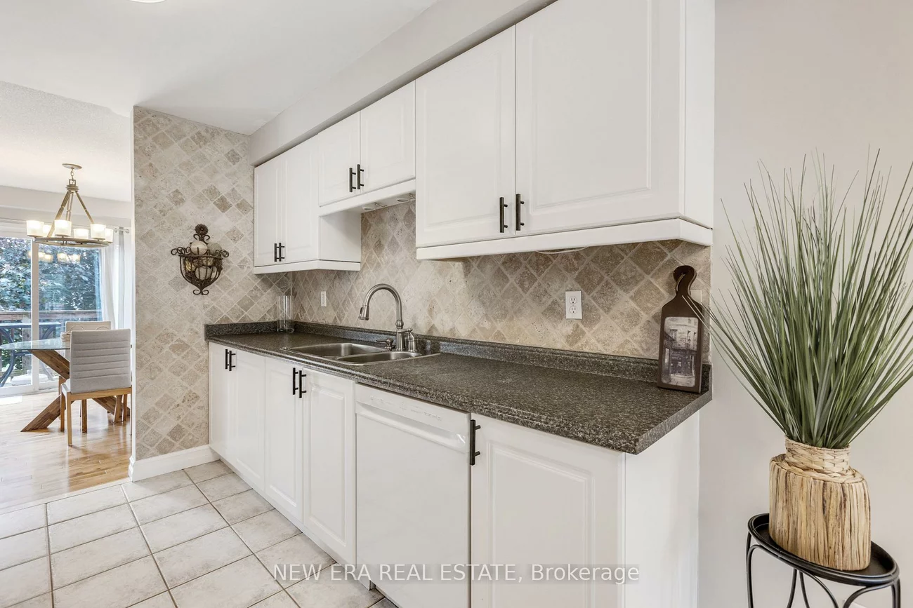 44, Millcliff, Aurora Grove, Aurora