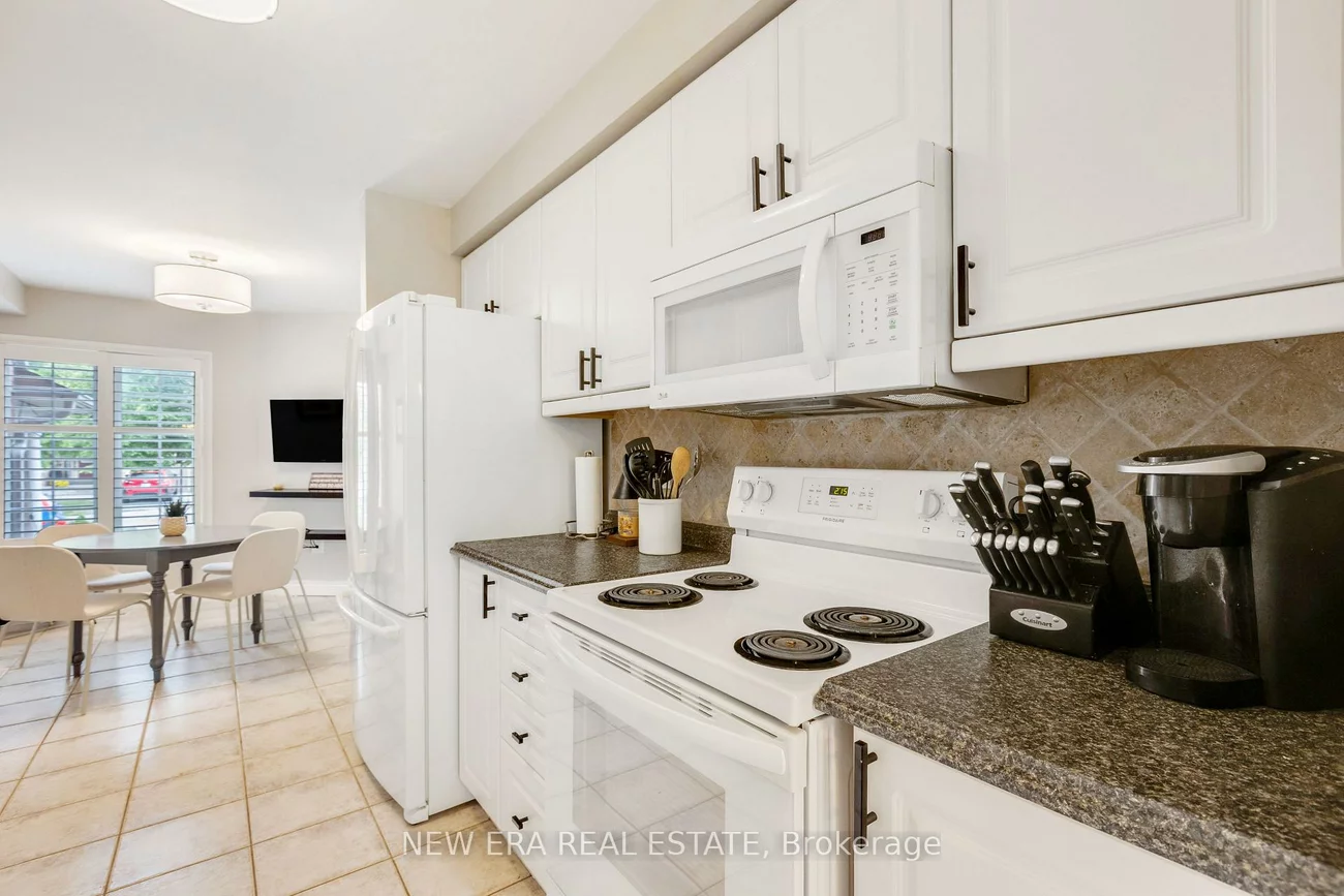 44, Millcliff, Aurora Grove, Aurora