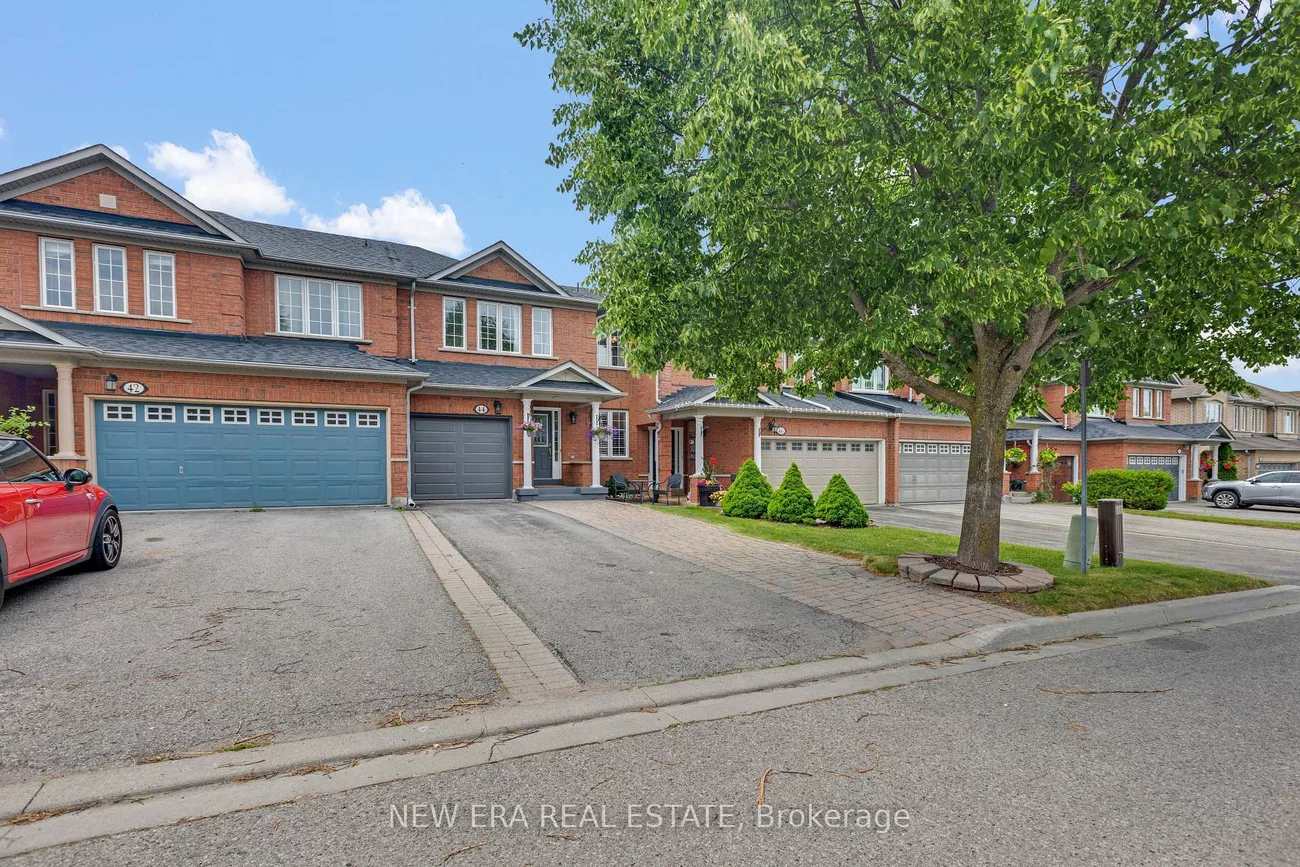 44, Millcliff, Aurora Grove, Aurora