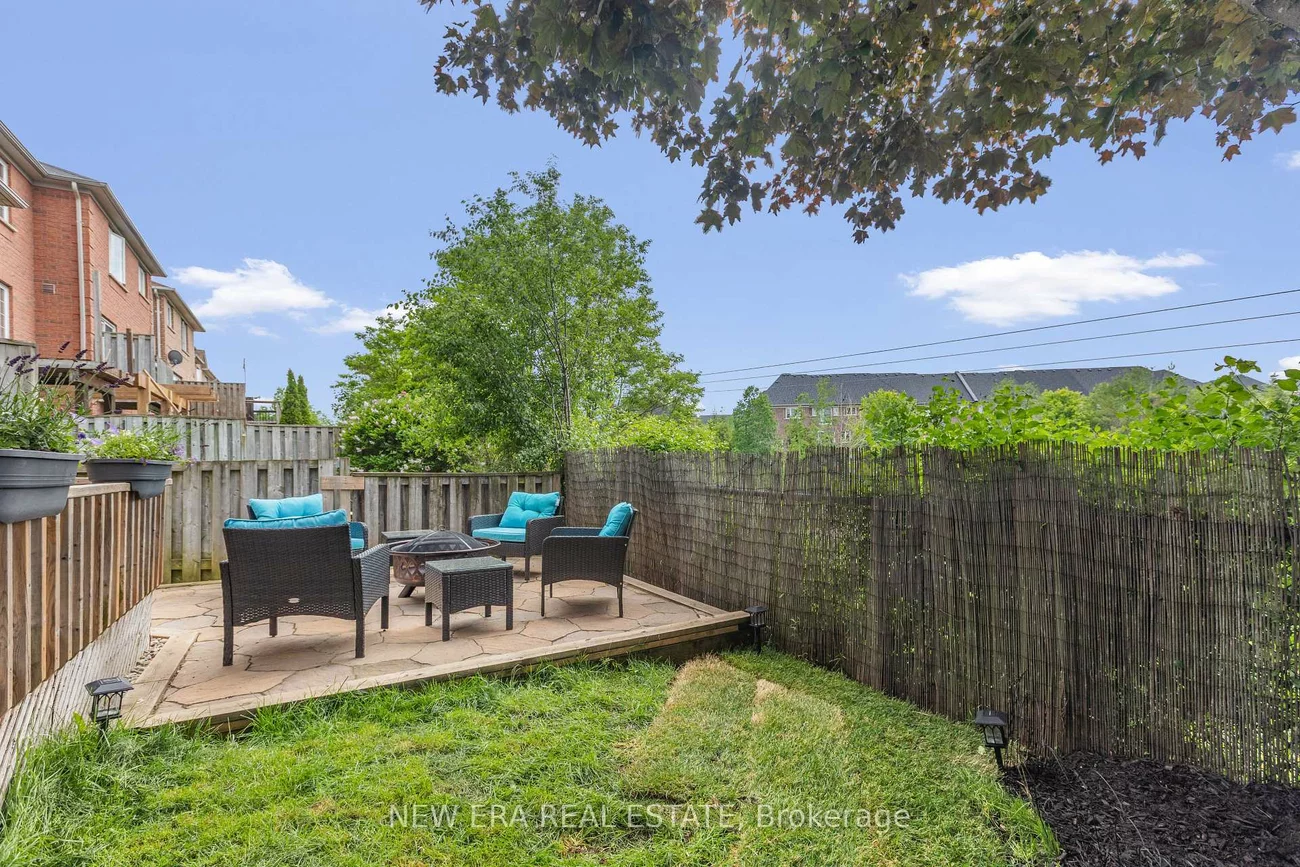 44, Millcliff, Aurora Grove, Aurora