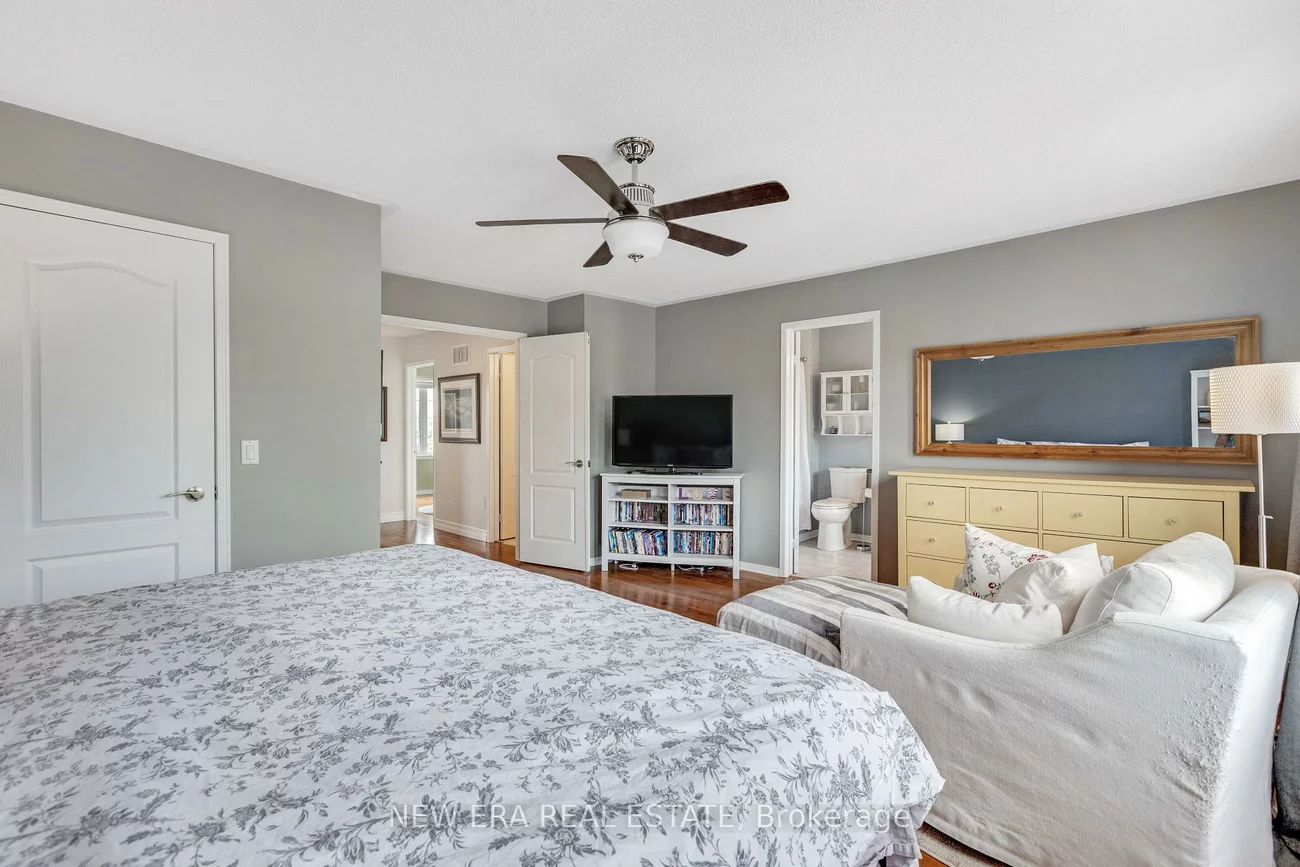44, Millcliff, Aurora Grove, Aurora