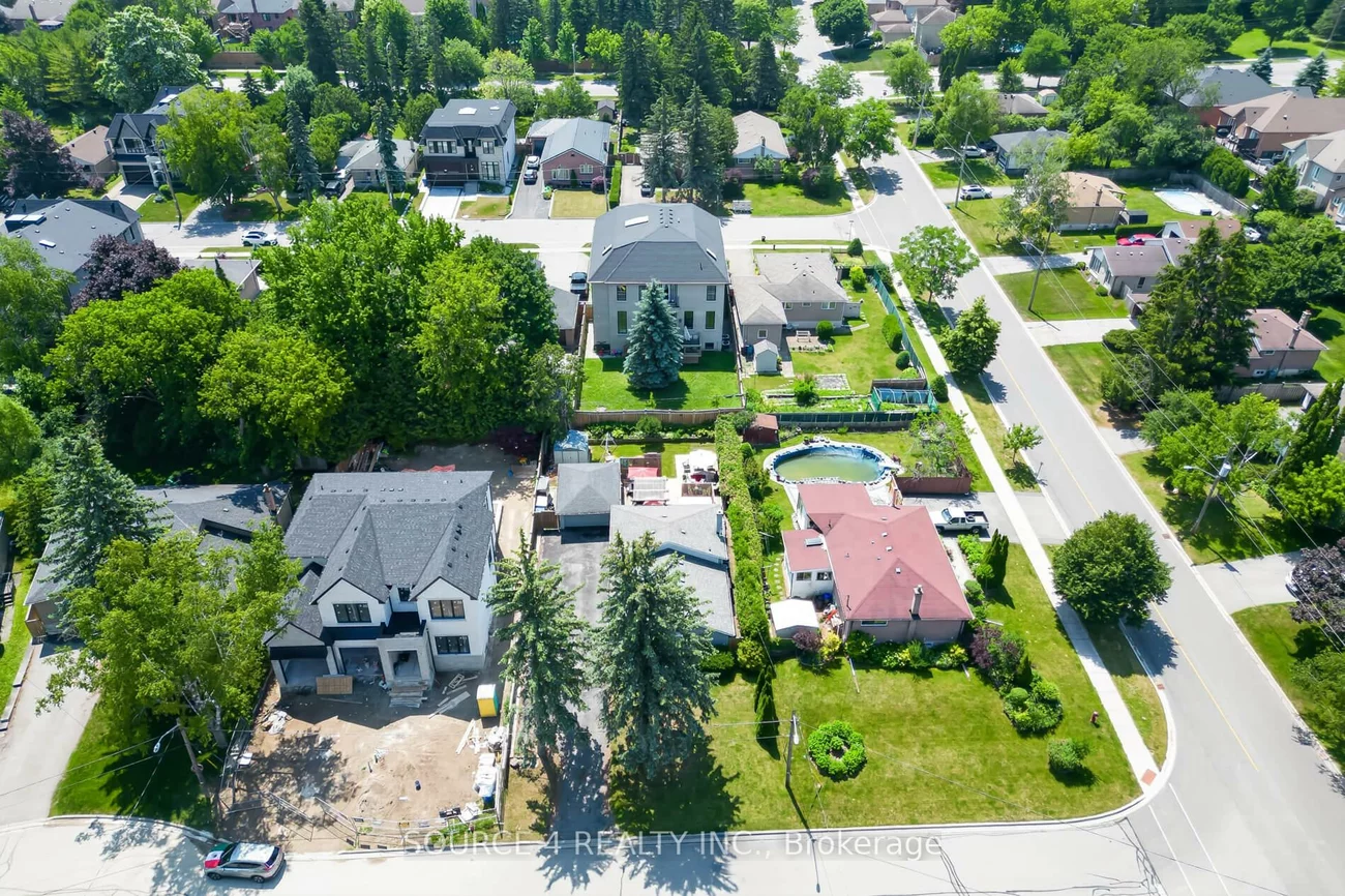 51, Knowles, Aurora Highlands, Aurora