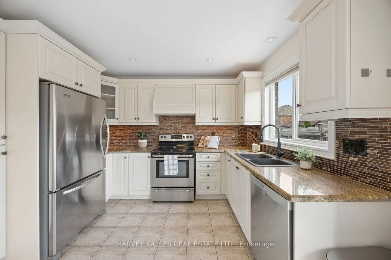 19, Starr, Bayview Northeast, Aurora