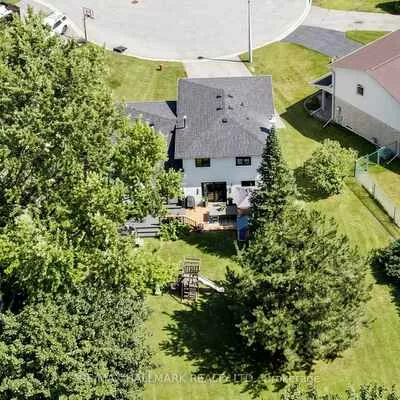 20, Oak, Aurora Village, Aurora