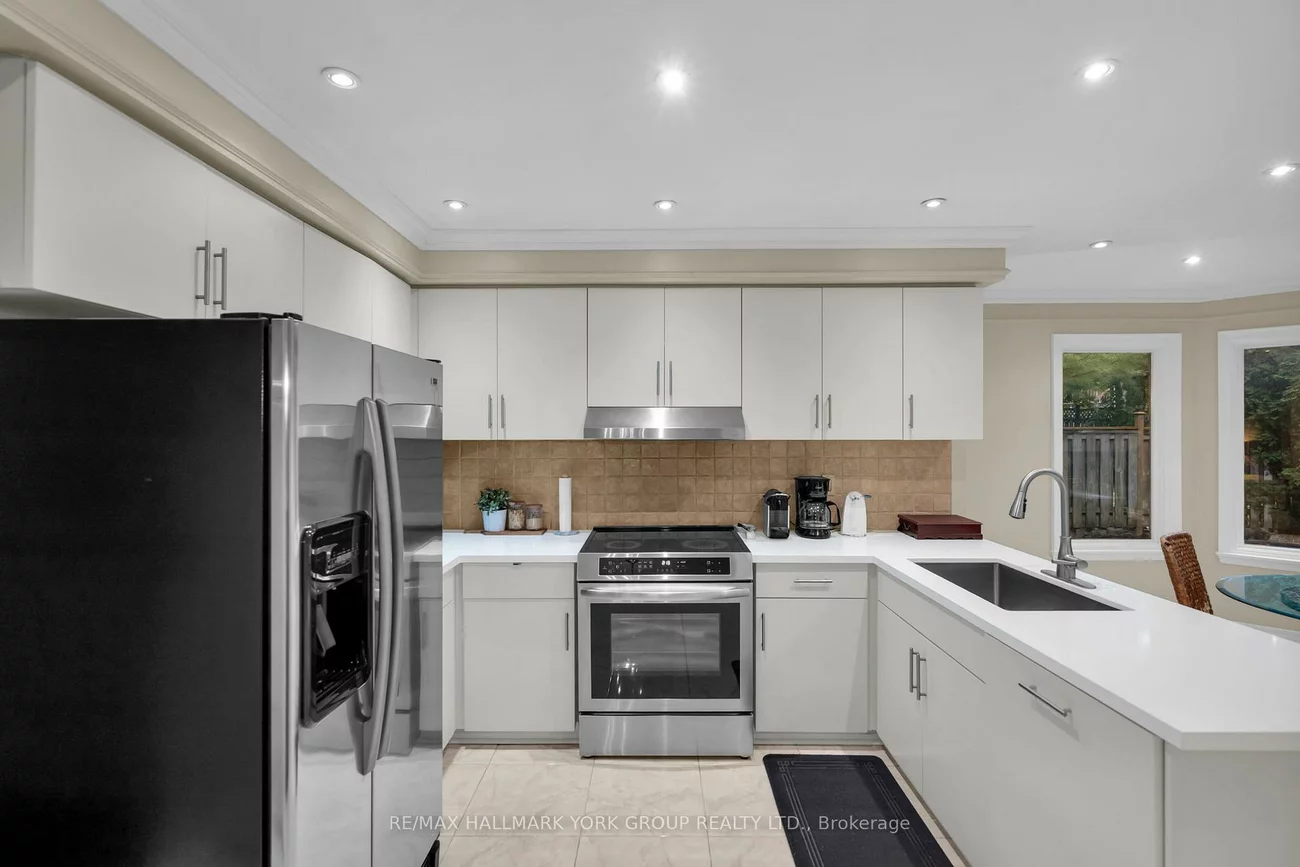 95, Gilbank, Aurora Heights, Aurora