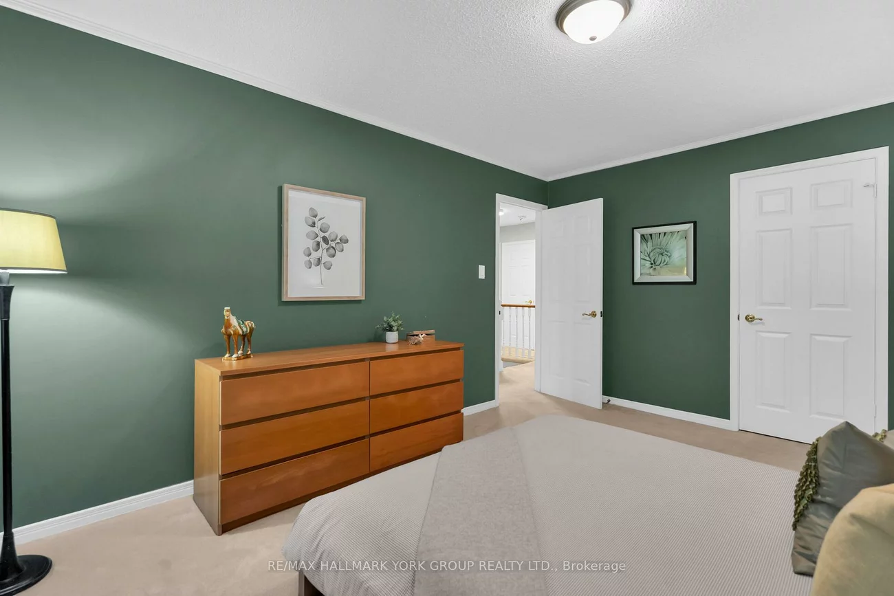 95, Gilbank, Aurora Heights, Aurora
