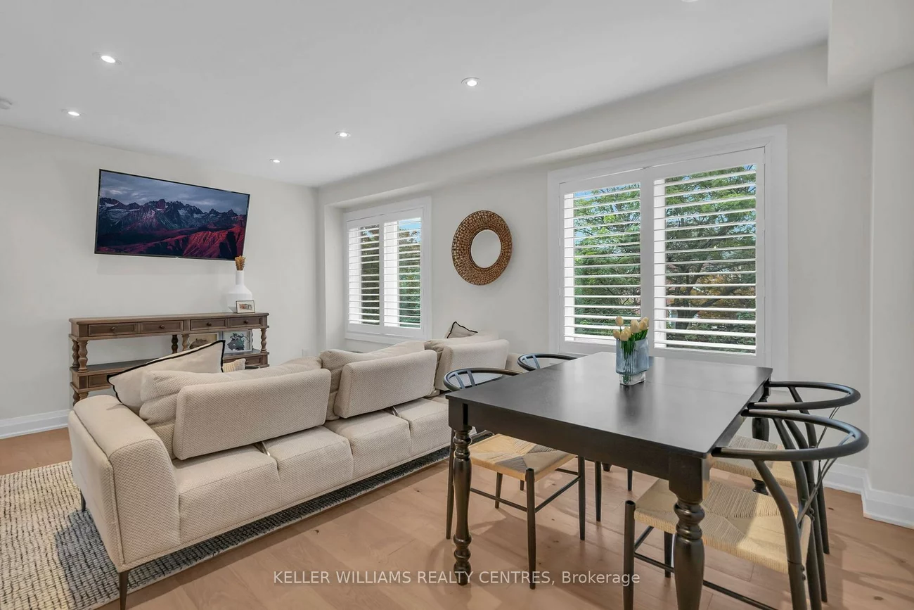 37, Bowler, Bayview Wellington, Aurora