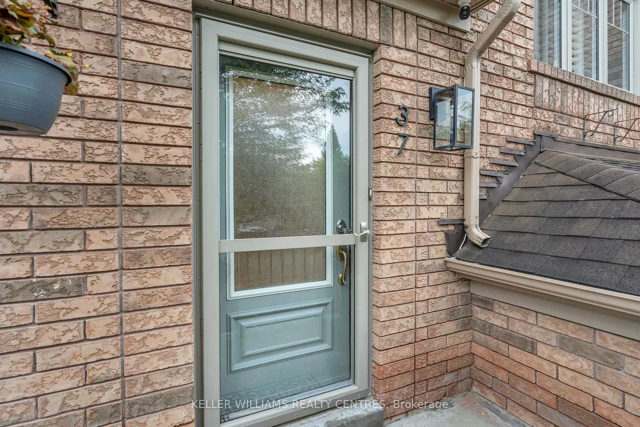 37, Bowler, Bayview Wellington, Aurora