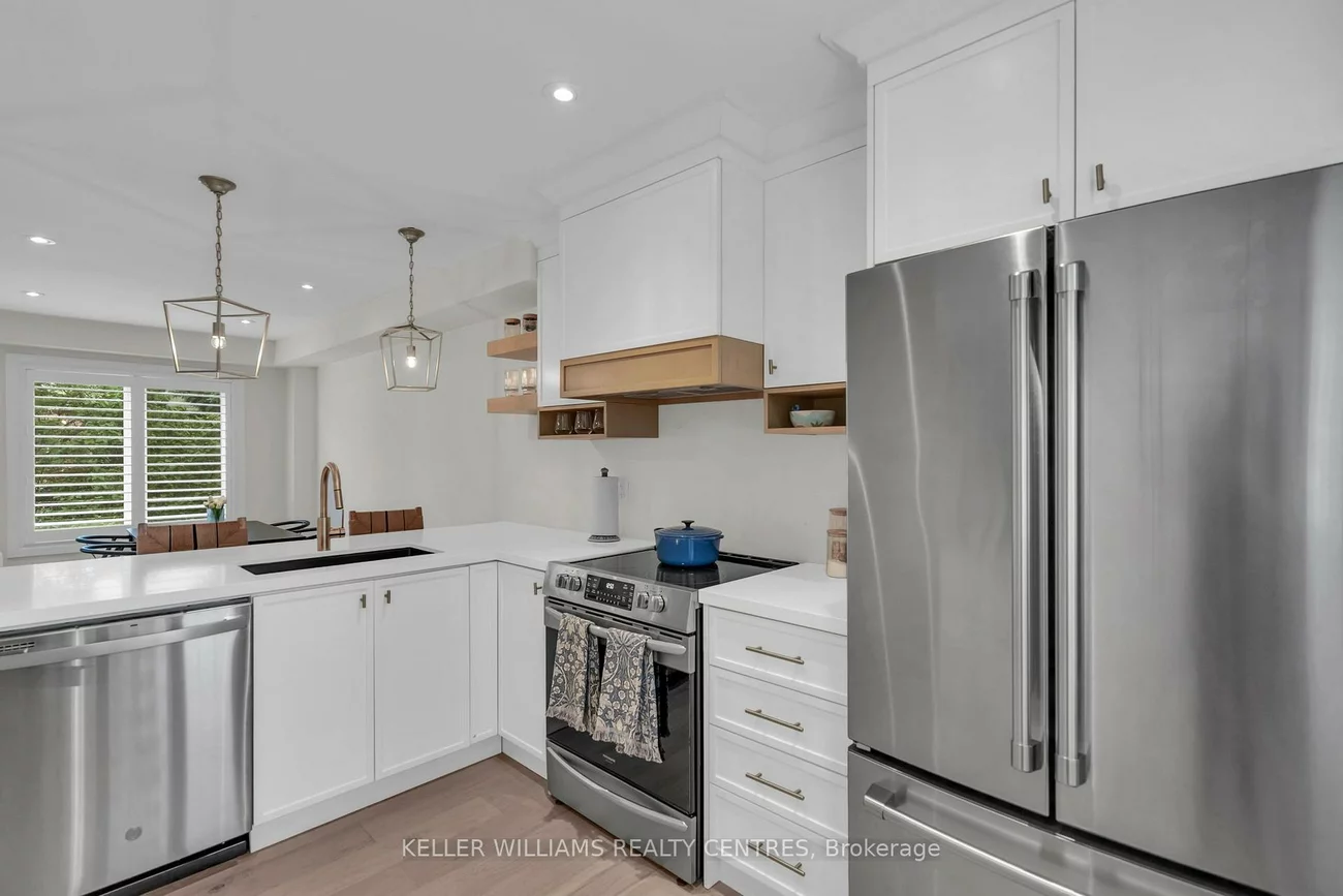 37, Bowler, Bayview Wellington, Aurora