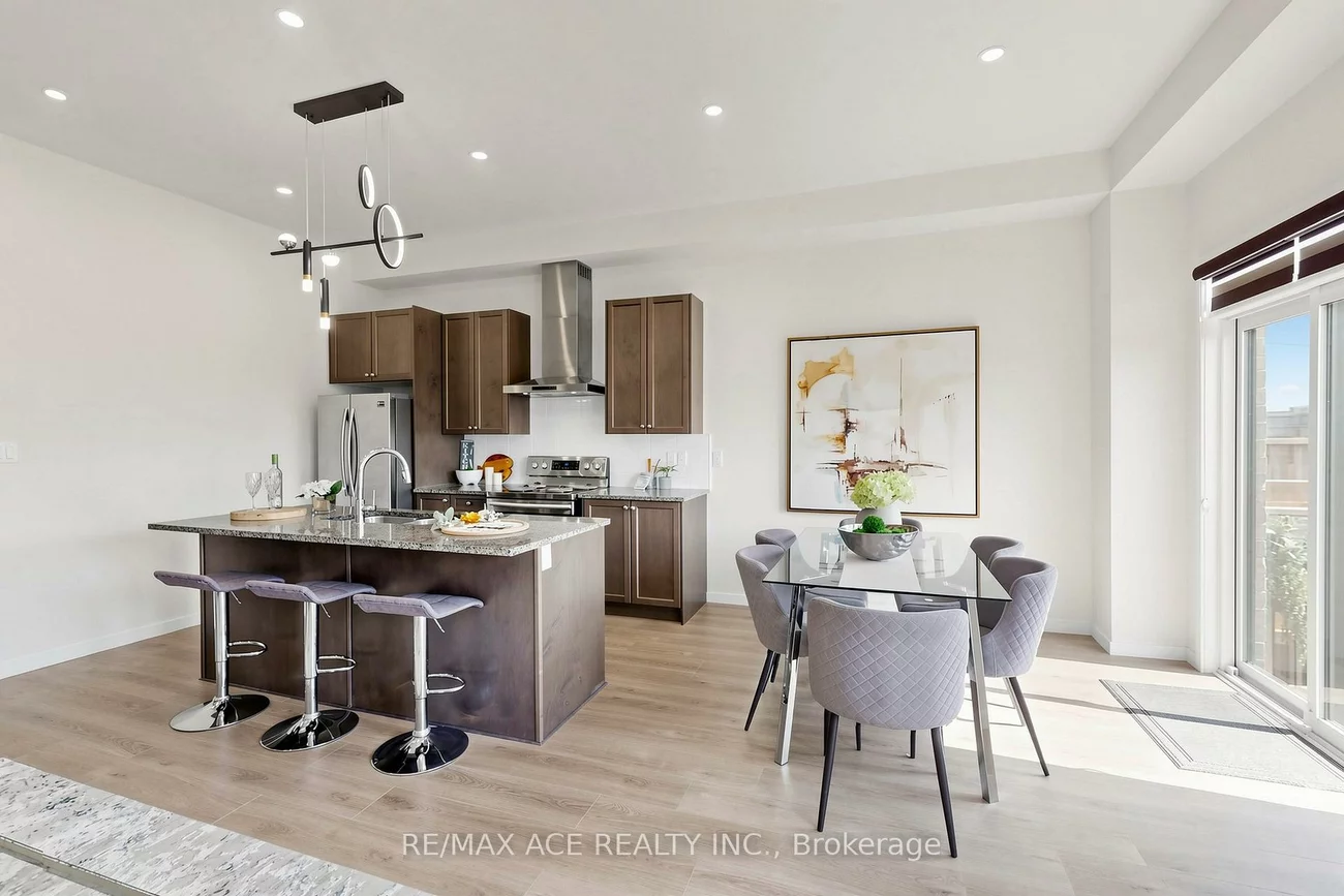 368, Elyse, Bayview Northeast, Aurora