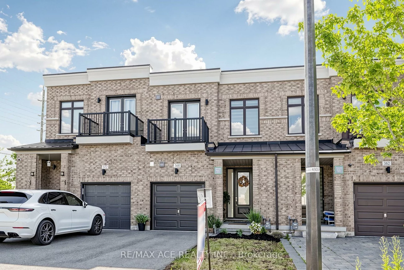 368, Elyse, Bayview Northeast, Aurora