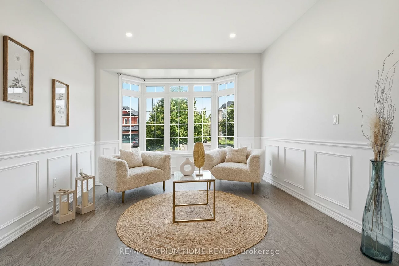 526, Mavrinac, Bayview Northeast, Aurora