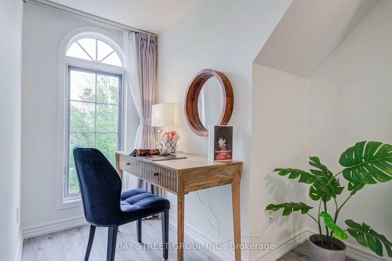 5, Luxton, Bayview Wellington, Aurora