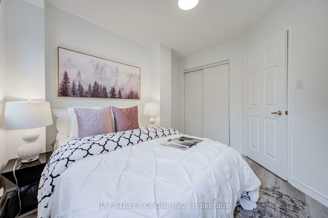 5, Luxton, Bayview Wellington, Aurora