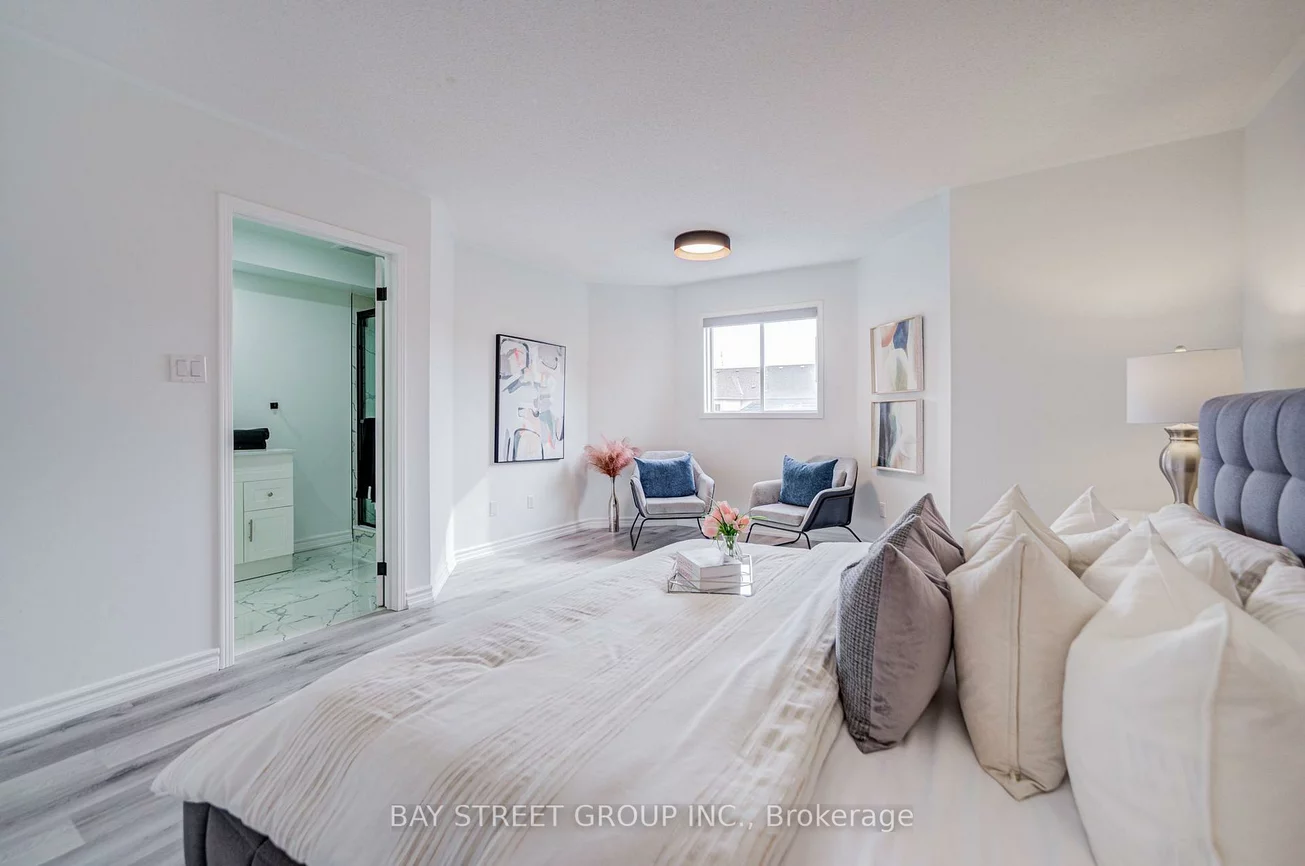 5, Luxton, Bayview Wellington, Aurora