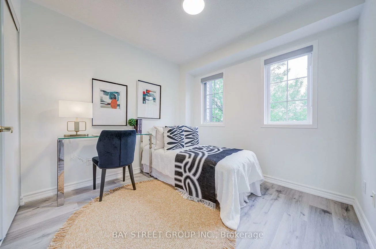 5, Luxton, Bayview Wellington, Aurora