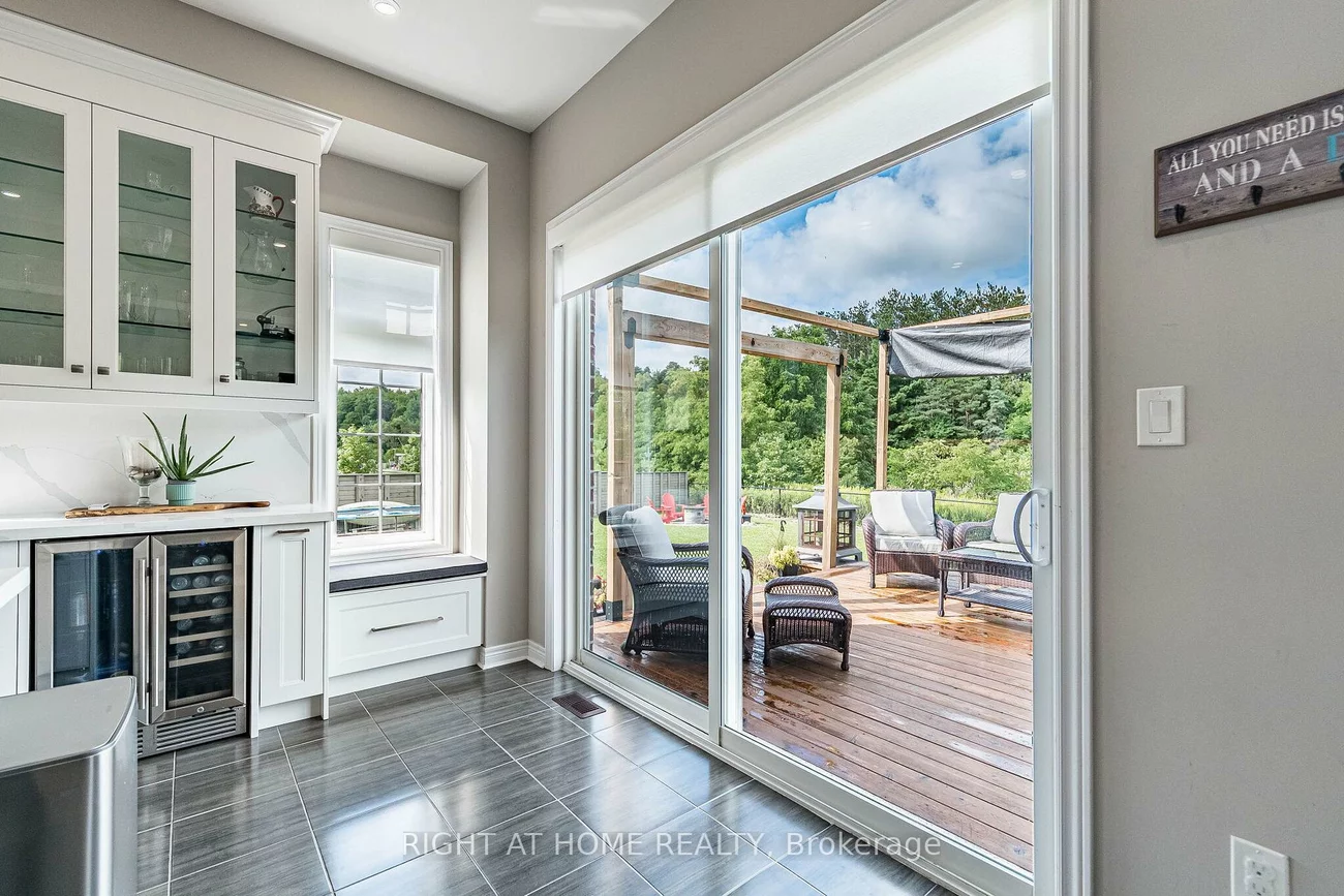 2, Cottonwood Hollow, Aurora Estates, Aurora