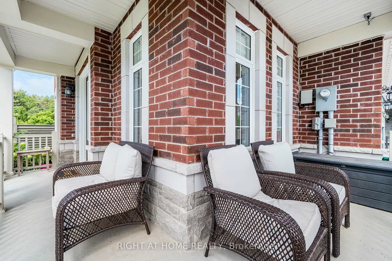 2, Cottonwood Hollow, Aurora Estates, Aurora