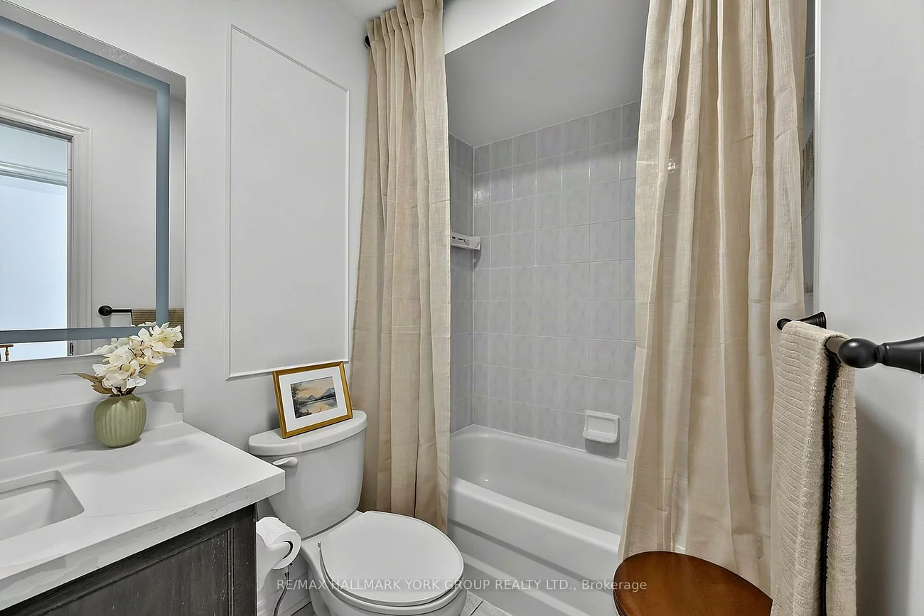 74, Snedden, Bayview Wellington, Aurora