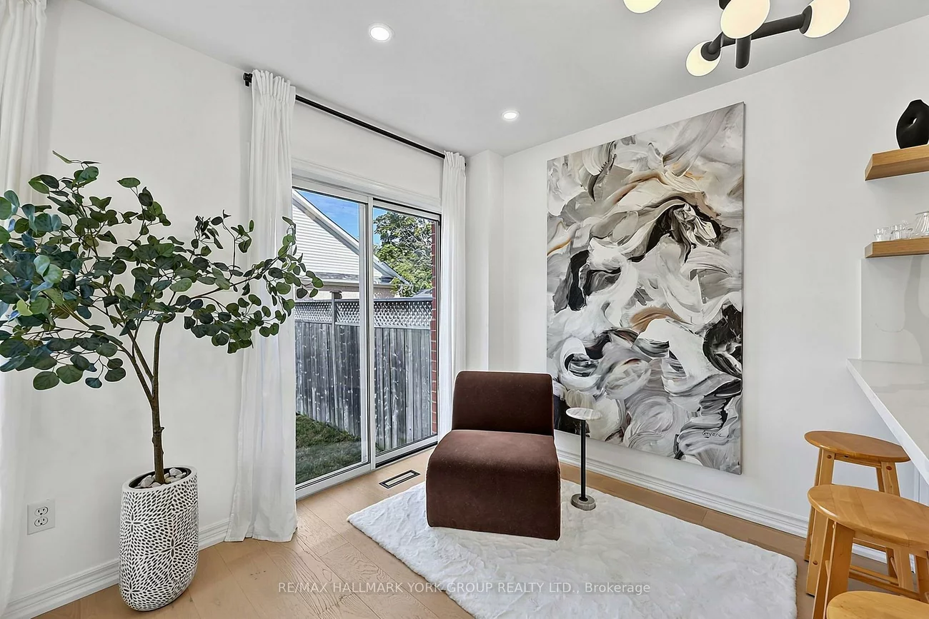74, Snedden, Bayview Wellington, Aurora