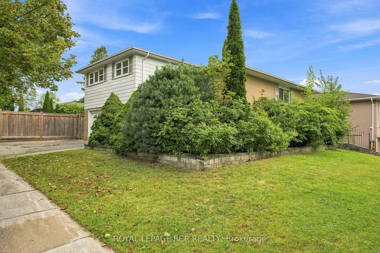 101, Hill, Aurora Heights, Aurora