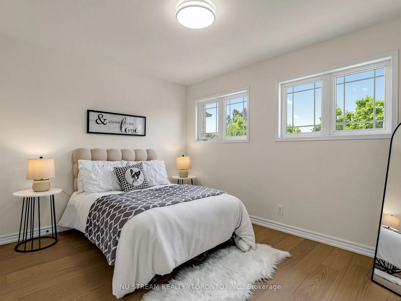 157, Bilbrough, Bayview Northeast, Aurora