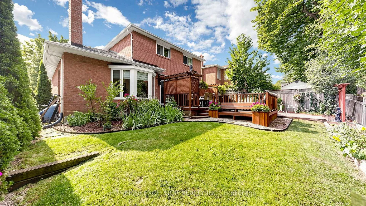 88, Kemano, Aurora Heights, Aurora