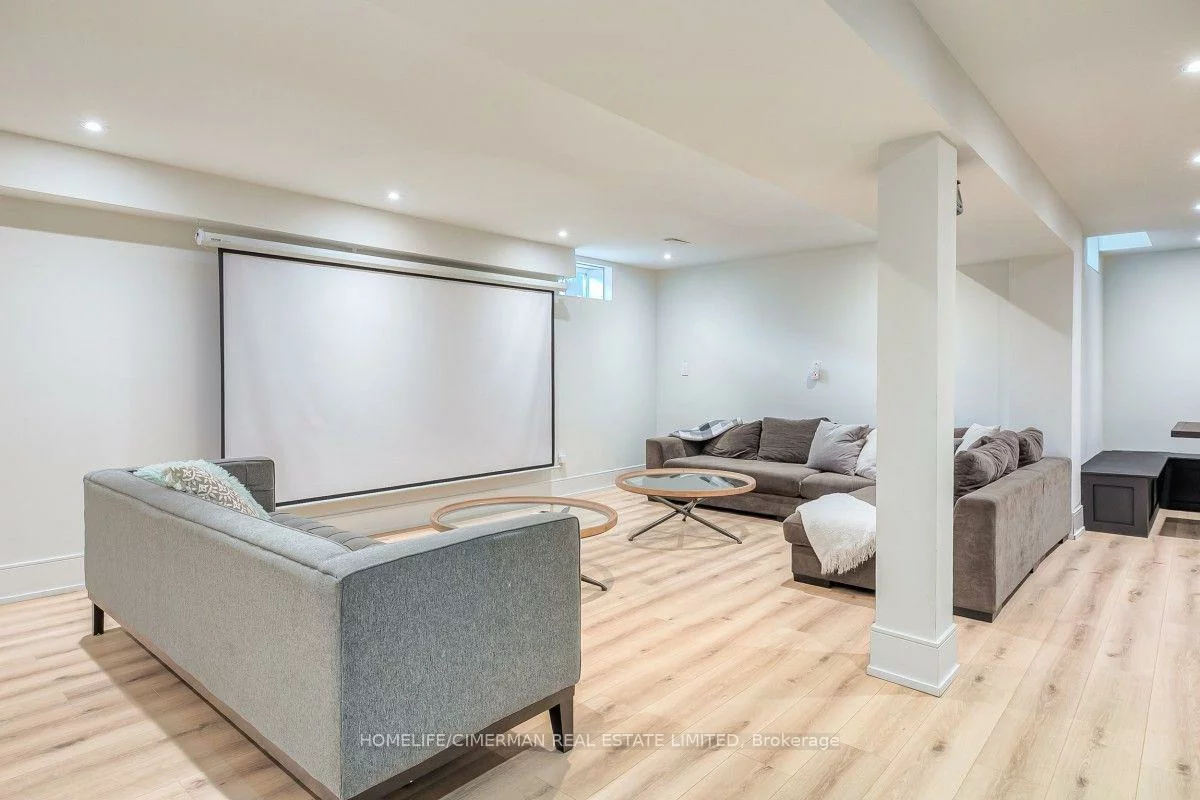 365, Kennedy, Aurora Highlands, Aurora