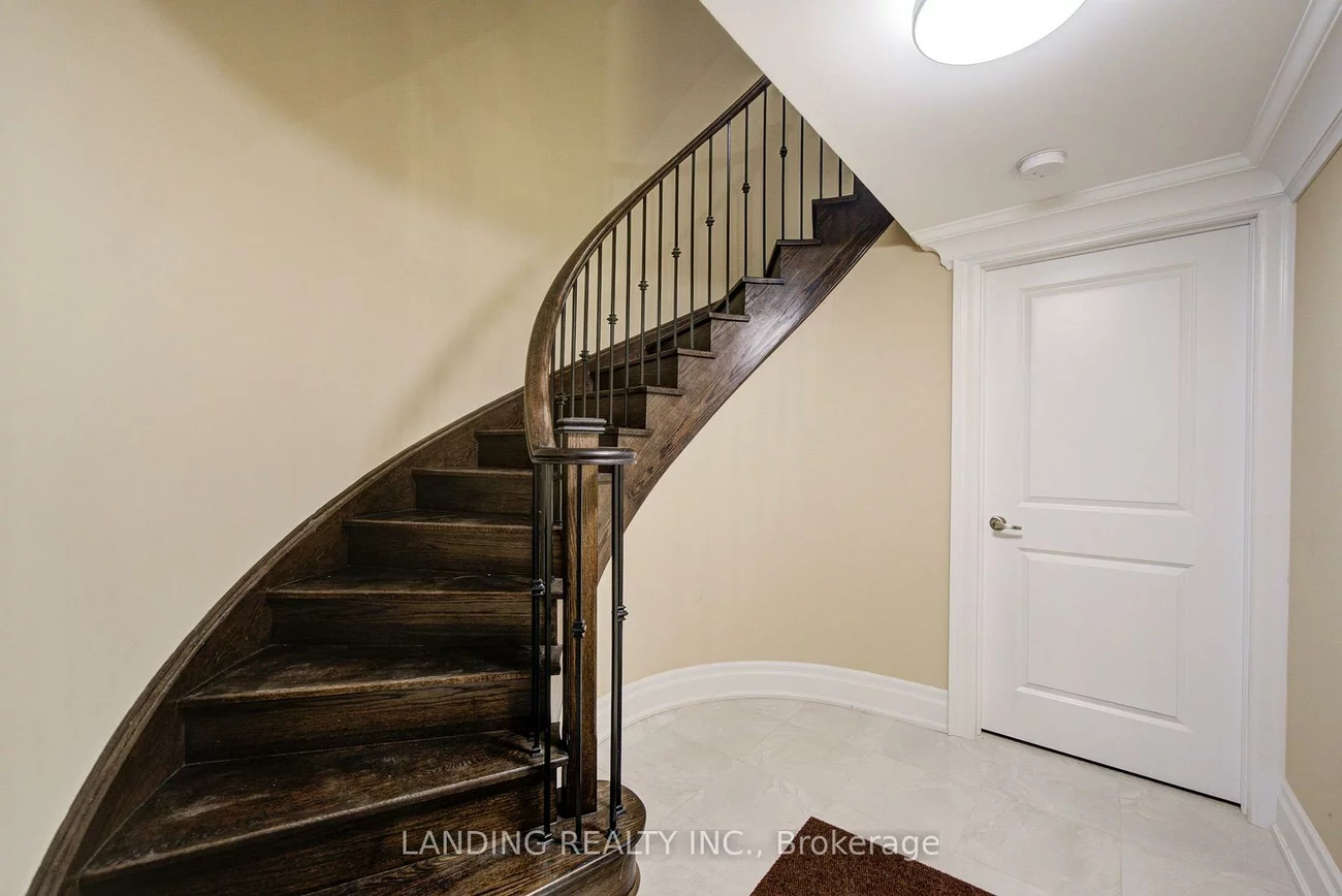 57, Strawbridge Farm, Aurora Grove, Aurora
