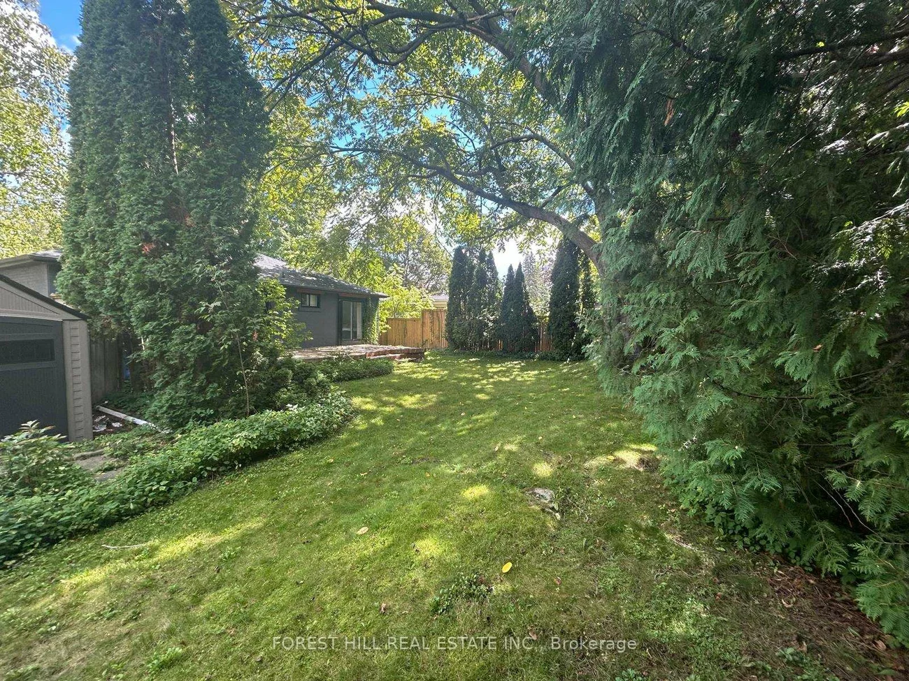 1, Willis, Aurora Highlands, Aurora