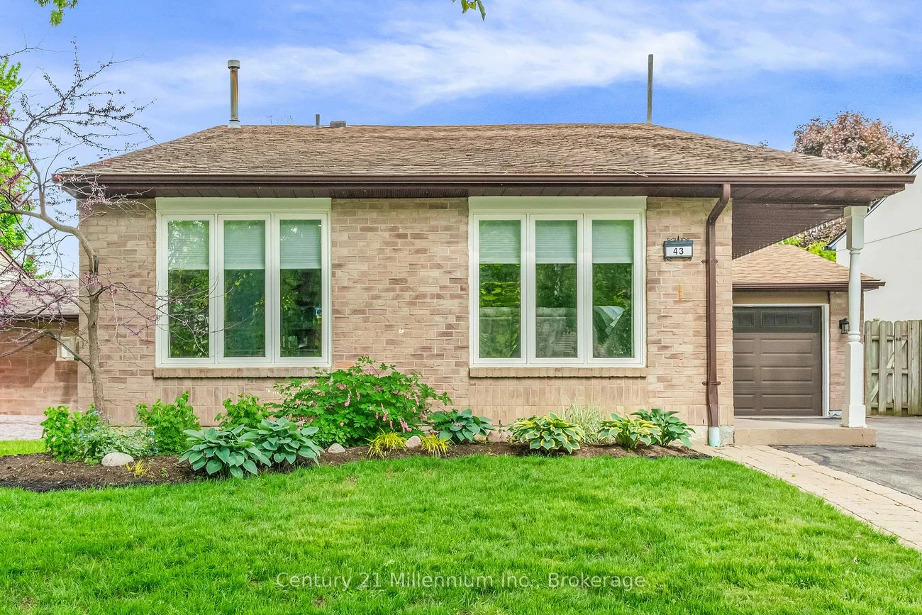 43, Stoddart, Aurora Highlands, Aurora