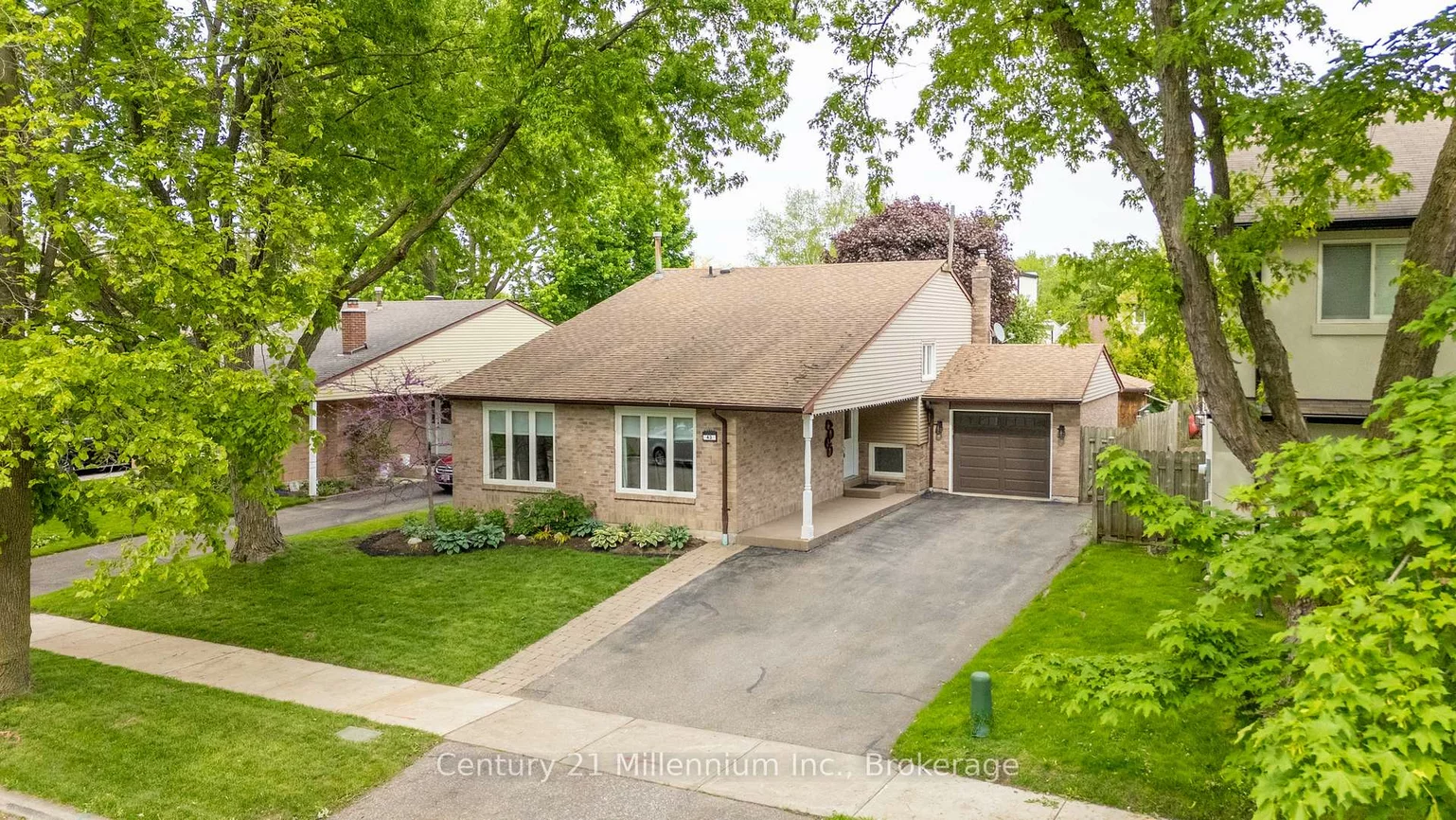 43, Stoddart, Aurora Highlands, Aurora