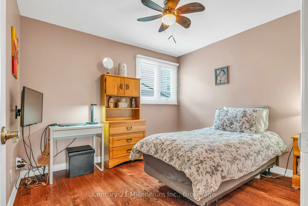 43, Stoddart, Aurora Highlands, Aurora
