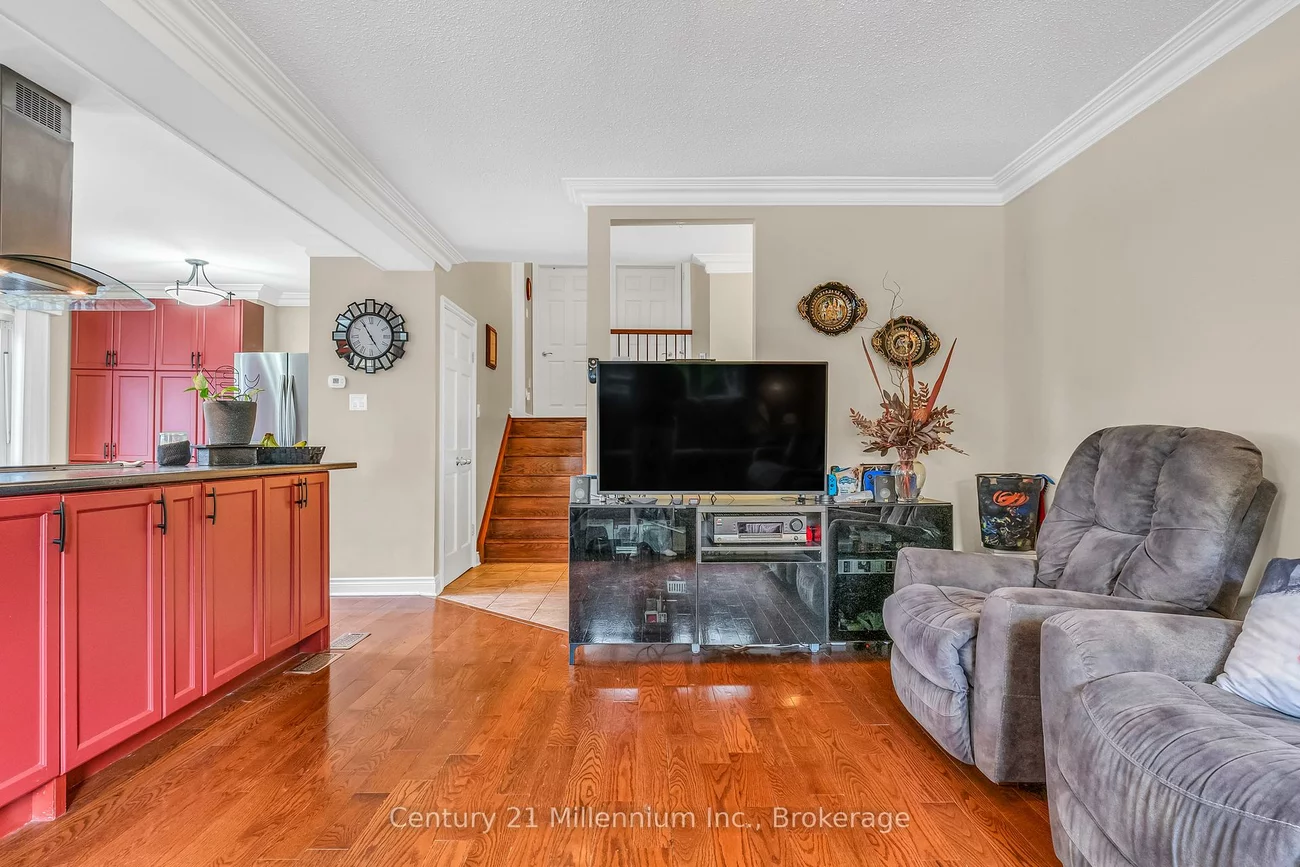 43, Stoddart, Aurora Highlands, Aurora
