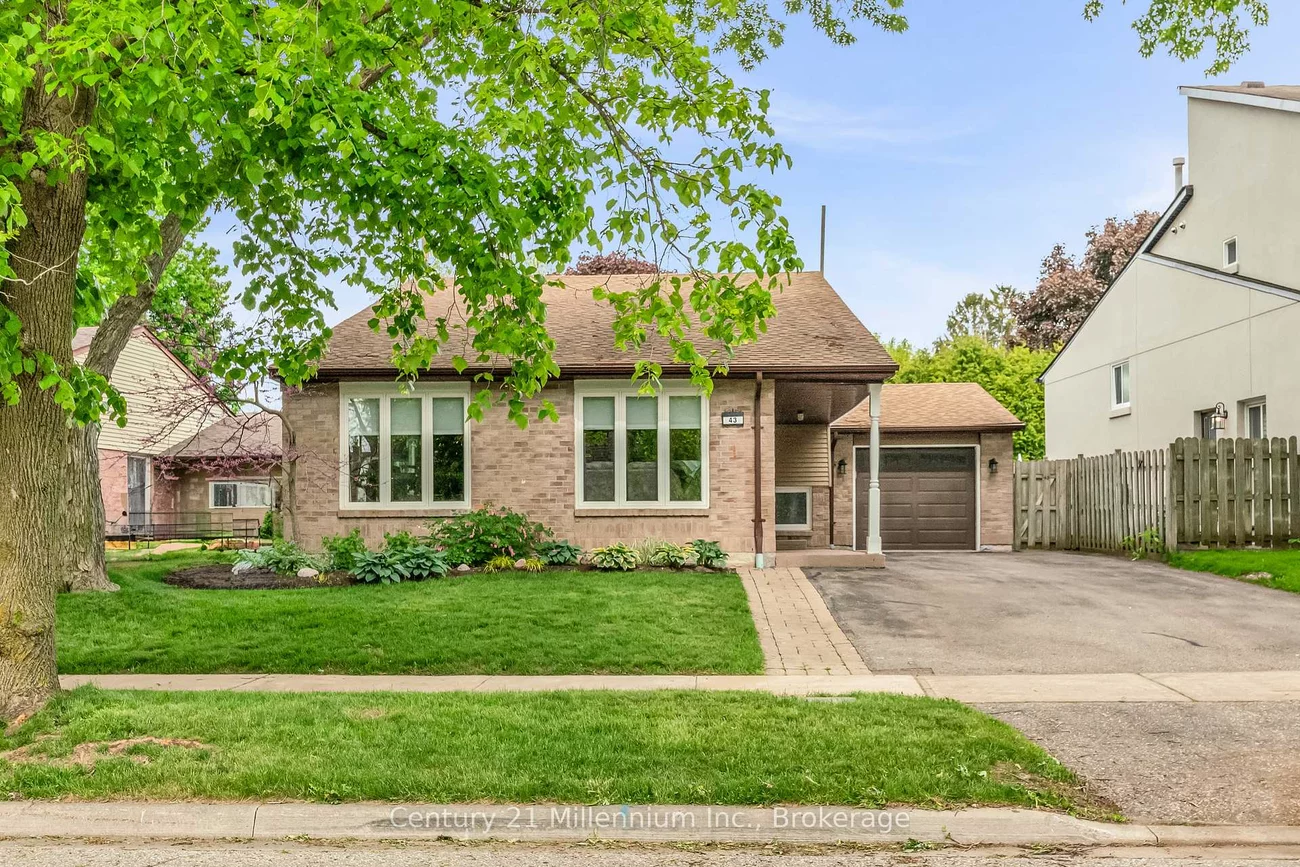 43, Stoddart, Aurora Highlands, Aurora
