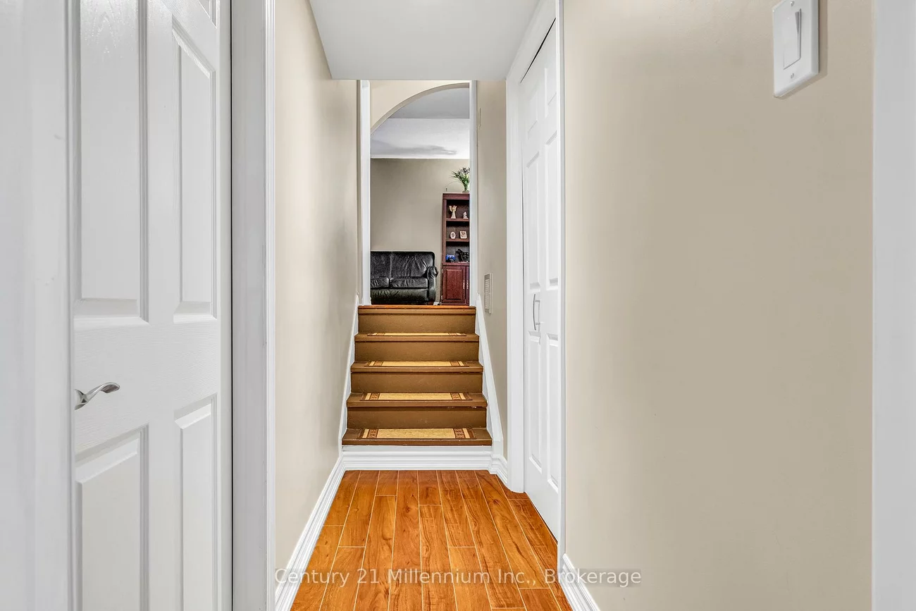 43, Stoddart, Aurora Highlands, Aurora