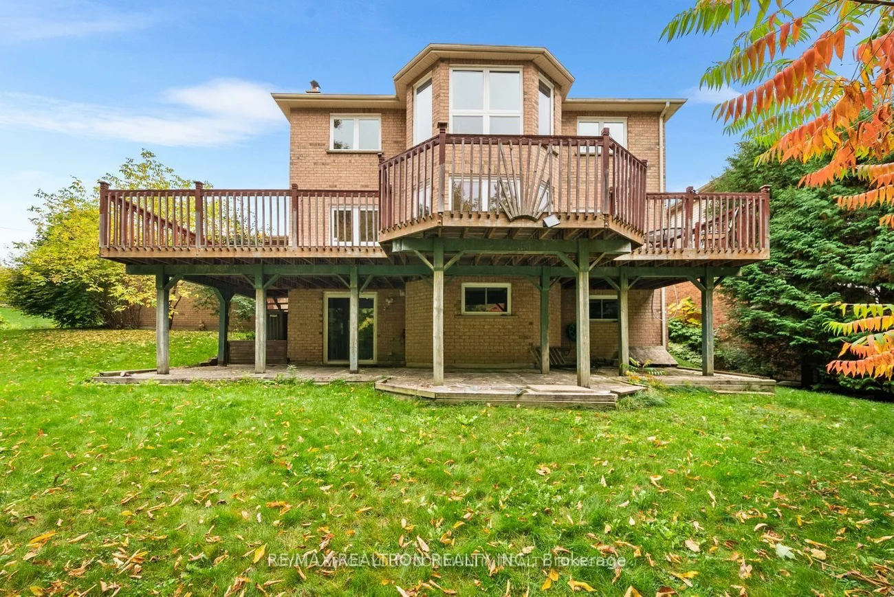 235, Kemano, Aurora Heights, Aurora