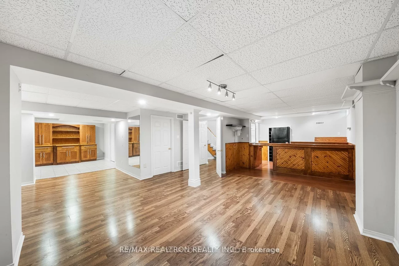235, Kemano, Aurora Heights, Aurora