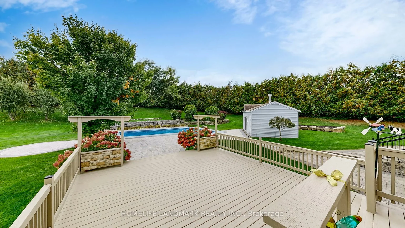 90, Offord, Bayview Southeast, Aurora