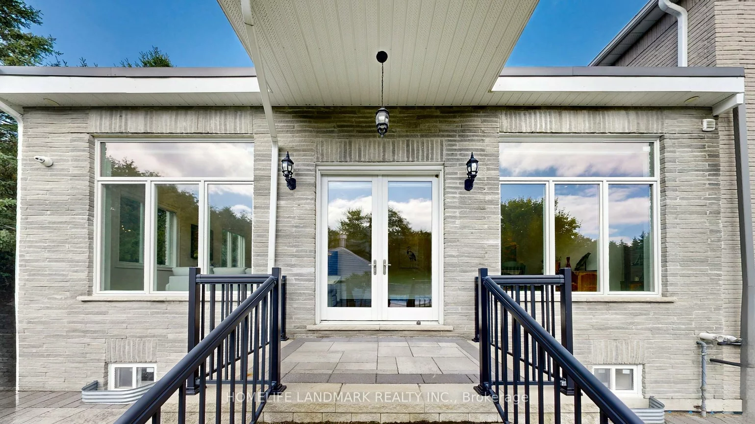 90, Offord, Bayview Southeast, Aurora