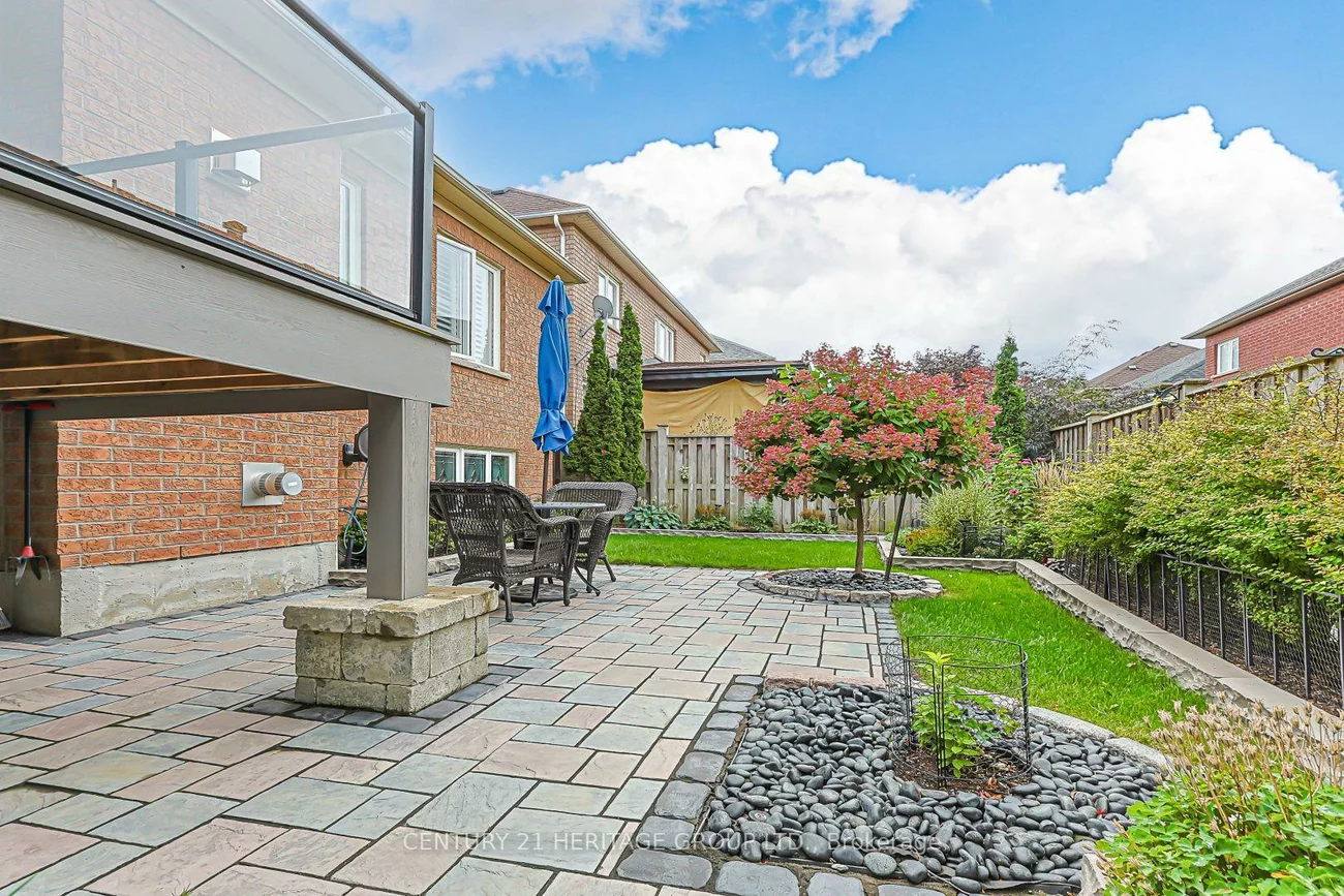 10, Weslock, Bayview Northeast, Aurora