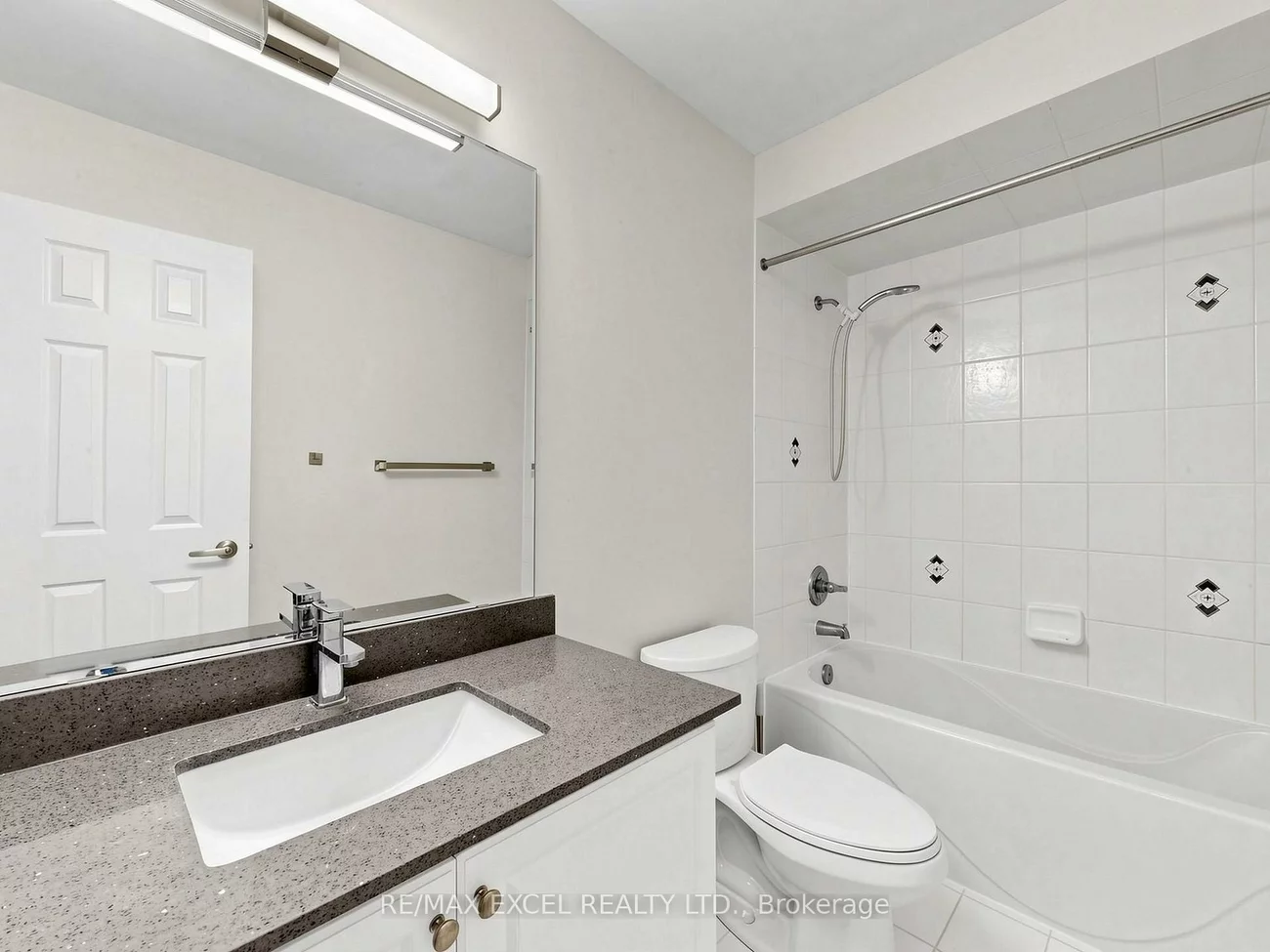 6, Barr, Bayview Northeast, Aurora