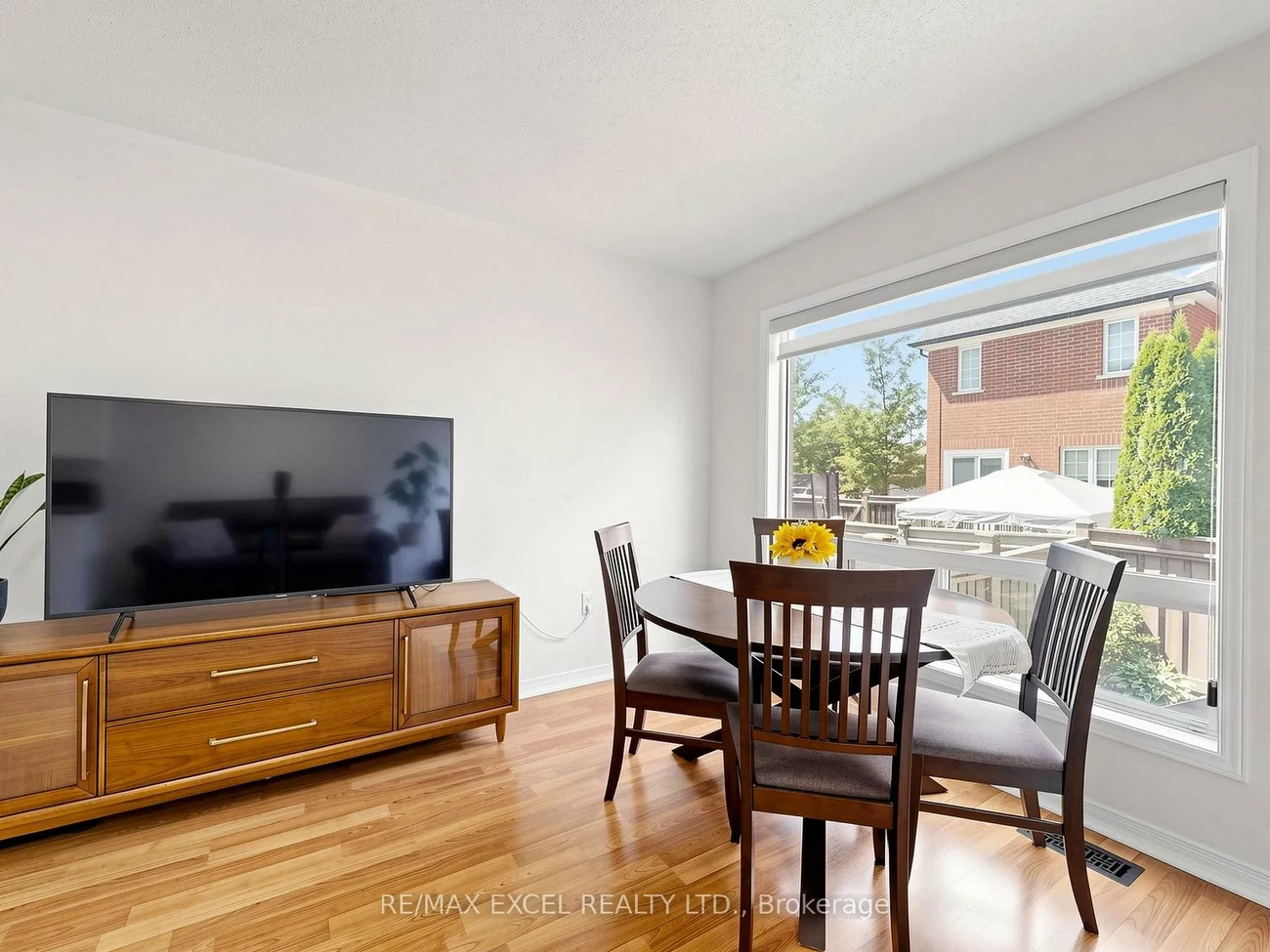 6, Barr, Bayview Northeast, Aurora