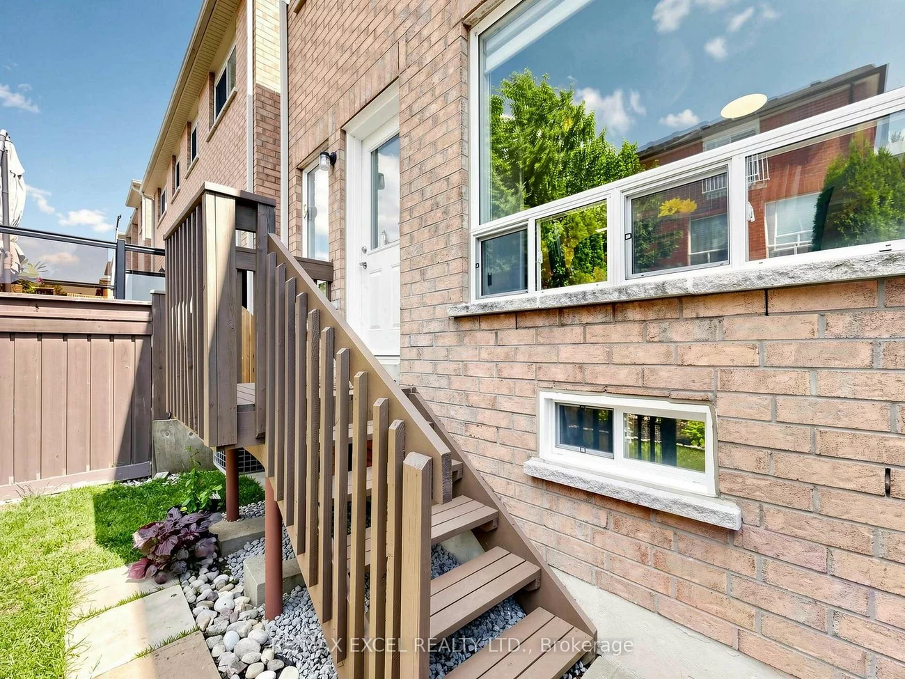 6, Barr, Bayview Northeast, Aurora