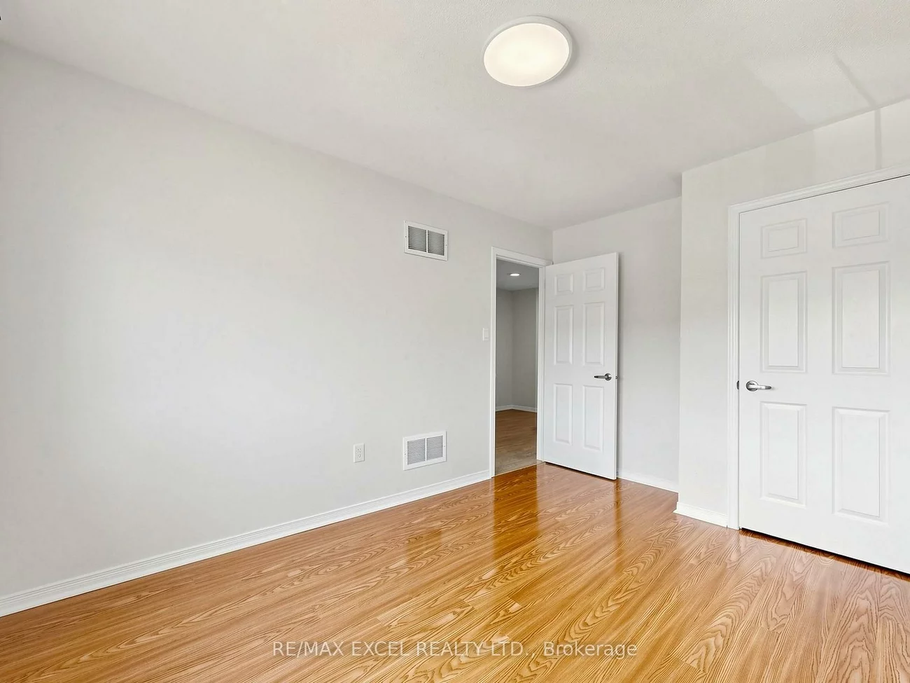 6, Barr, Bayview Northeast, Aurora