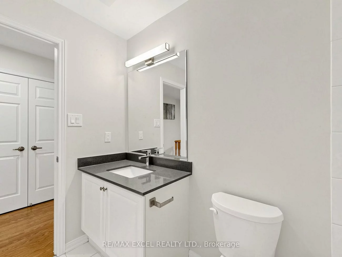 6, Barr, Bayview Northeast, Aurora