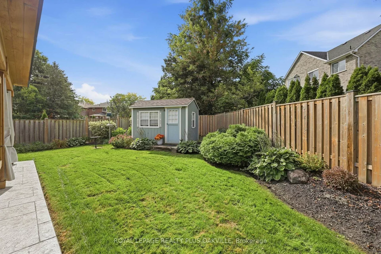 58, McLeod, Aurora Heights, Aurora